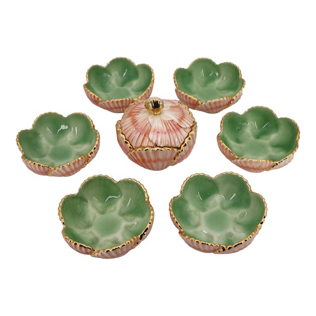 Mid-Century Modern Portuguese Majolica Set of Six Seashell Bowls and a Seashell Box , Studio Pottery For Sale