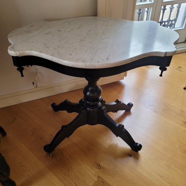 Alfonsine Galápago Table in Ebonized Wood with Marble Top, 1930s For Sale - Image 15 of 18