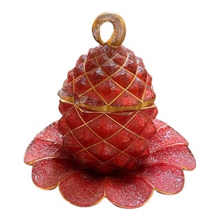 Late 19th Century Ananas Sugar Bowl in Textured Ruby Glass With Gilt Accents For Sale