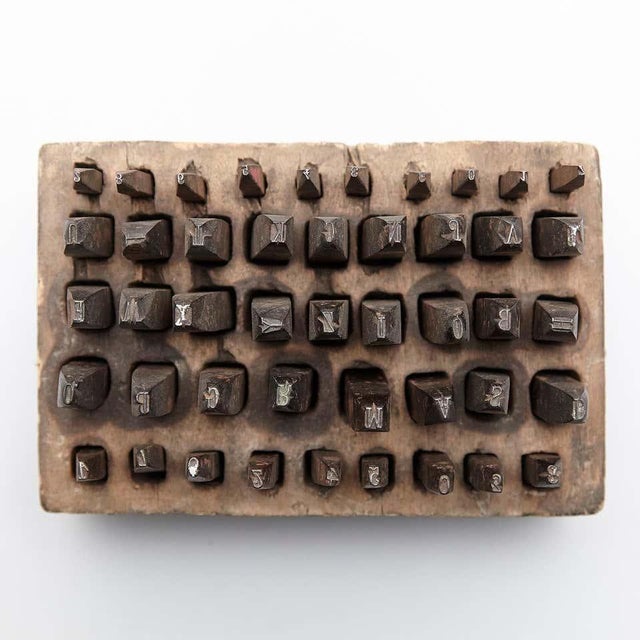 Adrian, Abstract Sculpture, Iron and Wood, 2017 For Sale - Image 8 of 17