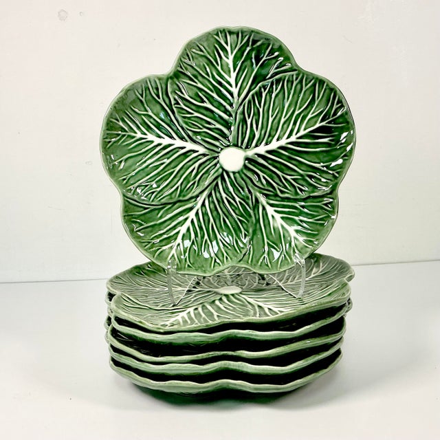1990s Vintage Hollywood Regency Boho Chic Majolica Cabbage Ware Dinner Plates - Set of 6. For Sale - Image 13 of 14