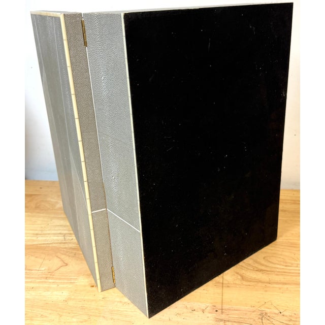 Metal Monumental Geometric Faux Shagreen and Ivory Decorative Box For Sale - Image 7 of 16