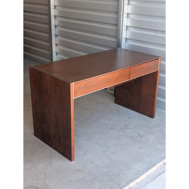 Brown Mid Century Modern Walnut Writing Desk by Glenn of California, C1960s For Sale - Image 8 of 16