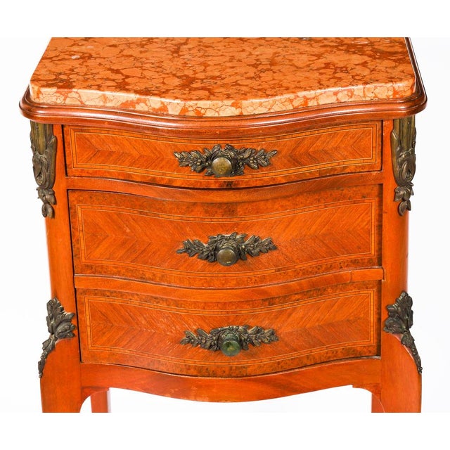 Antique French Louis XV Parquetry Bombe Bedside Tables, 1800s, Set of 2 For Sale - Image 6 of 18