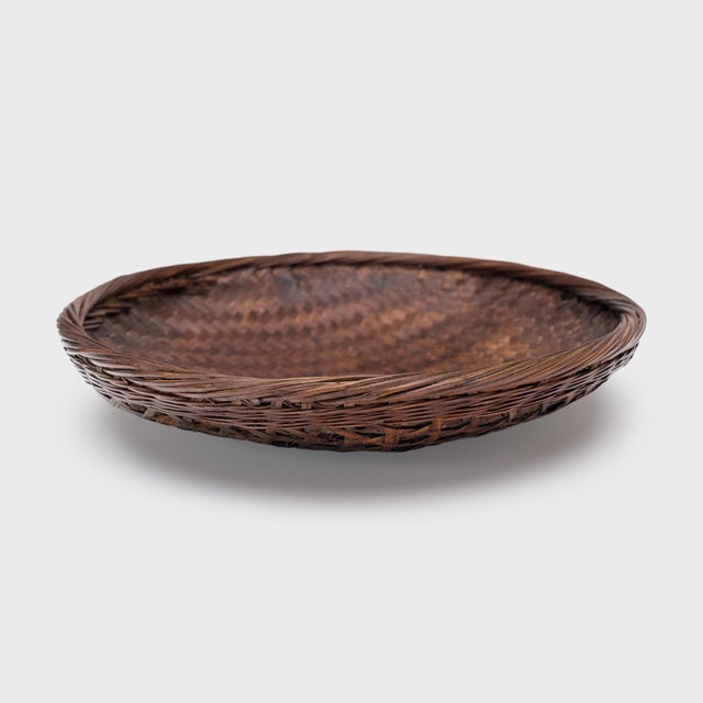 Chinese Chinese Woven Bamboo Tray Basket, C. 1900 For Sale - Image 3 of 6
