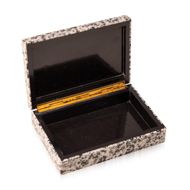 Vintage Italian Bianco Castilla Stone Box, 1960 For Sale - Image 6 of 10