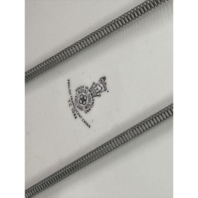 Jester, Falconer, Mayor, Squire, Huntsman, Admiral & Doctor Plates from Royal Doulton, Set of 7 For Sale - Image 14 of 17