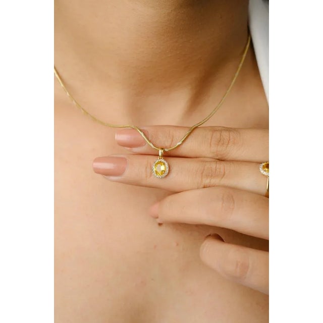 18k Gold Yellow Sapphire & Diamodn Jewelry Set- 4 Pieces Thanksgiving Gifts For Sale - Image 4 of 17