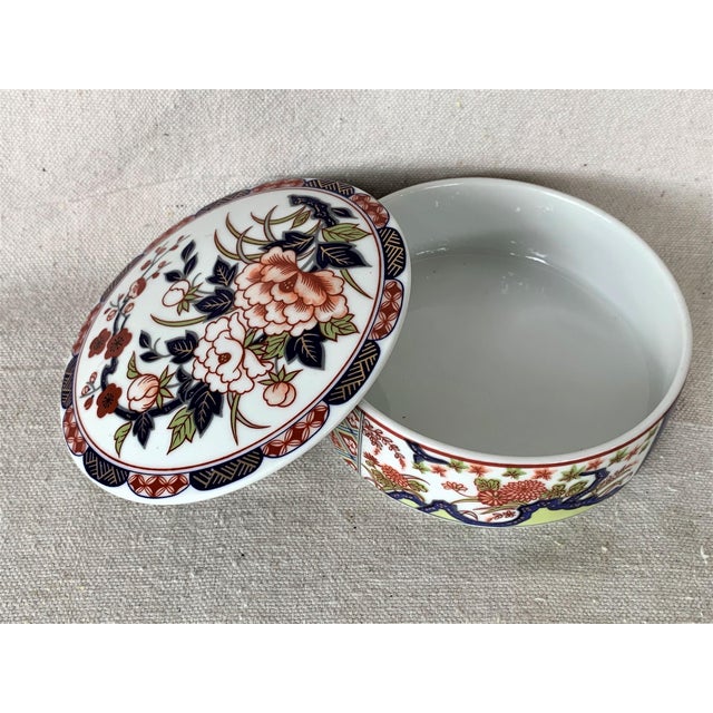 Vintage Asian Container With Cover For Sale - Image 4 of 10