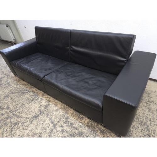 Boston Sofa in Black Leather from Who's Perfect For Sale - Image 12 of 14