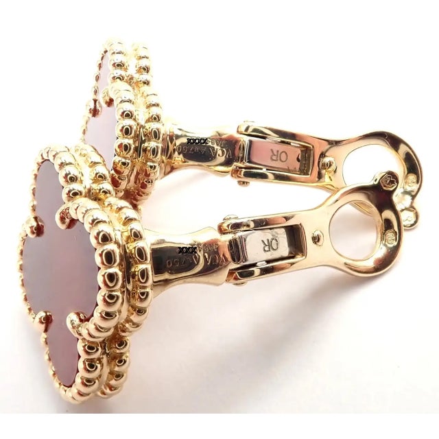 Van Cleef & Arpels Vintage Alhambra Yellow Gold Red Agate Earrings, Pair For Sale In Philadelphia - Image 6 of 11