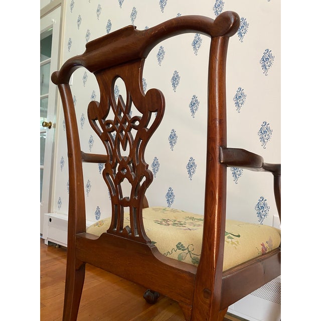 Antique Mid-1700s British Chippendale Mahogany Dining Chair With Arms For Sale - Image 16 of 18