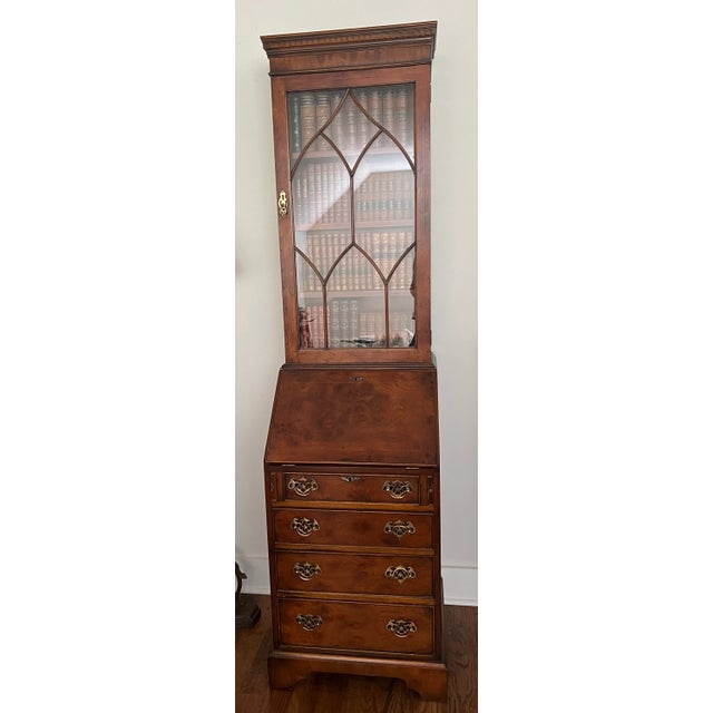 Vintage 90's Elm Burl Fleet Secretary manufactured by Southampton. Southampton imported pieces in from England during the...