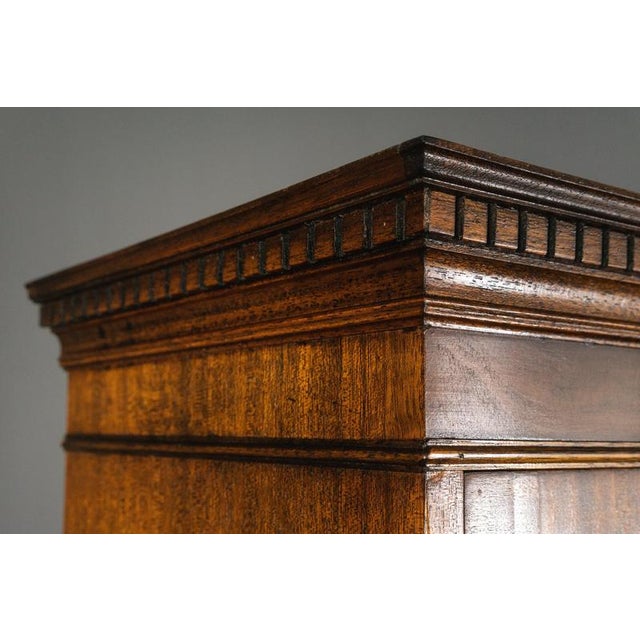 Late 20th Century English Bookcase from Reprodux For Sale - Image 16 of 18