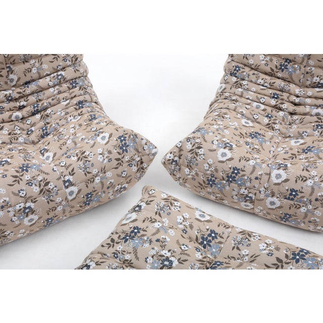 Togo Set in Continental Floral Upholstery Loveseat, Fireside Chair & Ottoman - Restored For Sale - Image 10 of 17