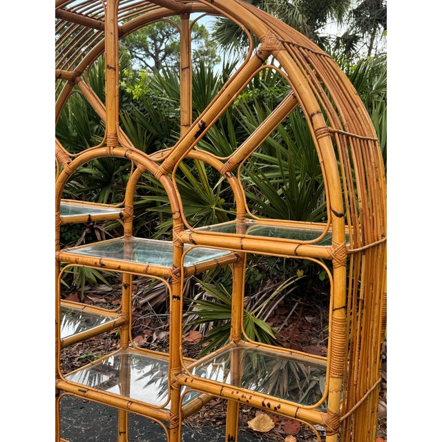 1970s Vintage 1970s Arched Bamboo Étagère With Glass Shelves | Palm Beach Regency Coastal Bookcase For Sale - Image 5 of 11