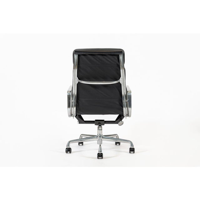 2000 - 2009 2001 Authentic Eames Herman Miller Tall Black Leather Desk Chair For Sale - Image 5 of 12