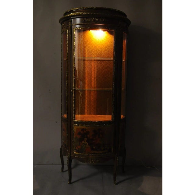 Mid 20th Century Vintage French Louis XV Style Half Round Demilune Lighted Curio Display Cabinet For Sale - Image 10 of 12
