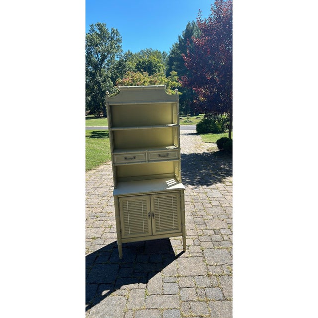 1970s Henry Link Bali Hai Cabinet & Hutch For Sale In Baltimore - Image 6 of 12