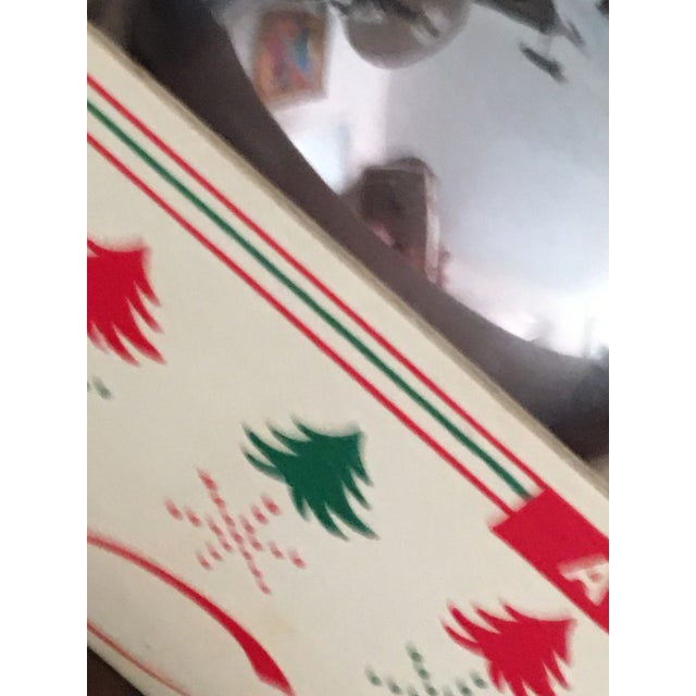 Vintage Shiny Brite Ombre Glass Christmas Tree Ornaments in Original Tray- Set of 5 For Sale - Image 11 of 12