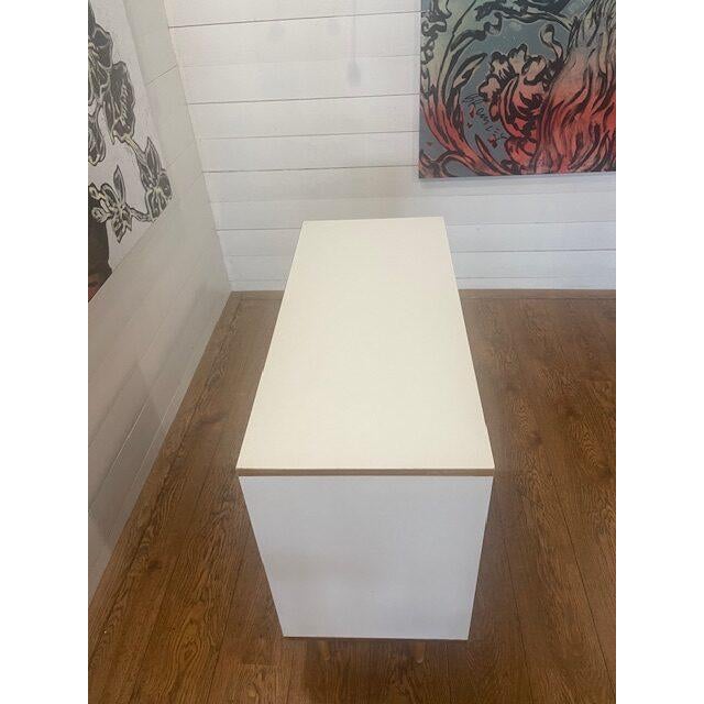 1970s Vintage White Dresser by Tatra Nabytok, 1975 For Sale - Image 5 of 6