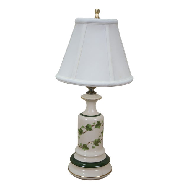 Vintage Porcelain Green Ivy Wine Vanity Boudoir Table Lamp 12" For Sale