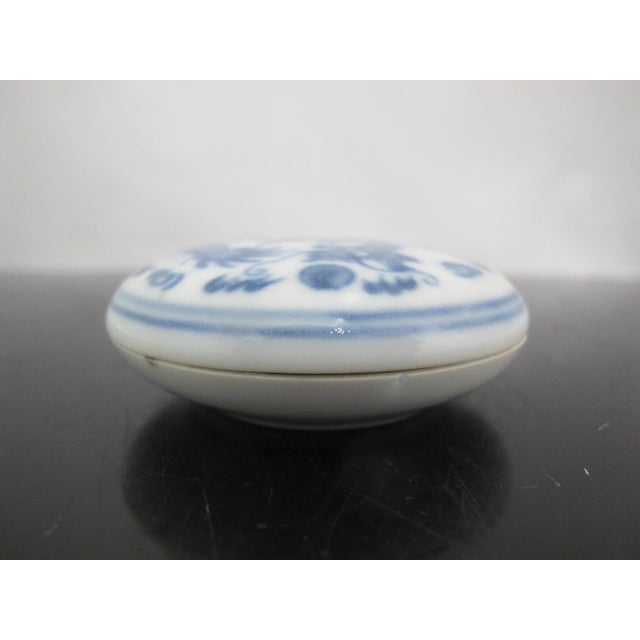 Chinese Seal Paste Blue & White Porcelain Dragon Box Jar With Lid For Sale - Image 4 of 11