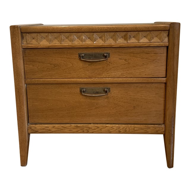 1960s Mid Century Broyhill Nightstand Chairish
