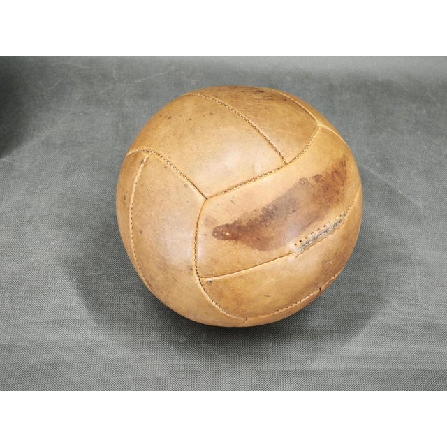 Vintage Leather Medicine Balls, Czechoslovakia 1950s, Set of 2 For Sale - Image 4 of 9
