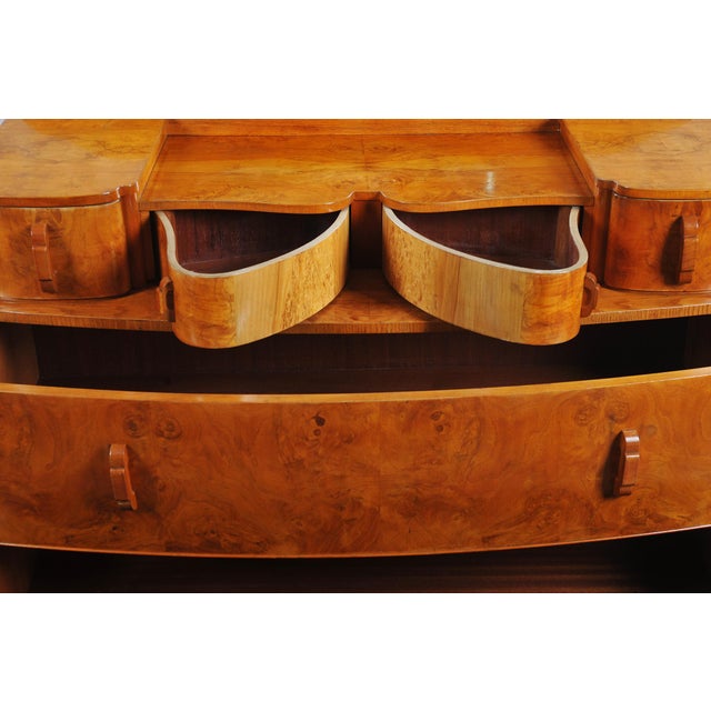 1920s Czech Art Deco Chest of Drawers in Walnut Veneer, 1920s For Sale - Image 5 of 13
