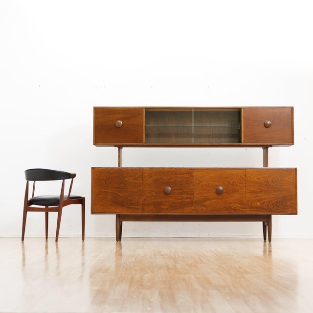 1960s Large Mid Century Credenza and Hutch For Sale - Image 5 of 15