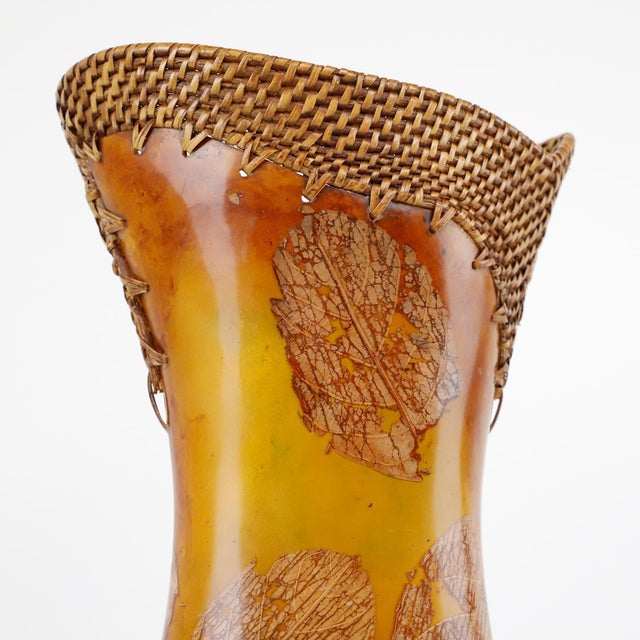 Circa 1970. We offer this vintage big size fiberglass vase.