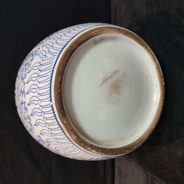 A Pair of Chinese Ceramic Pot,Blue and White Porcelain Lid Jar Hand Painted Double Happies Pattern For Sale - Image 11 of 12