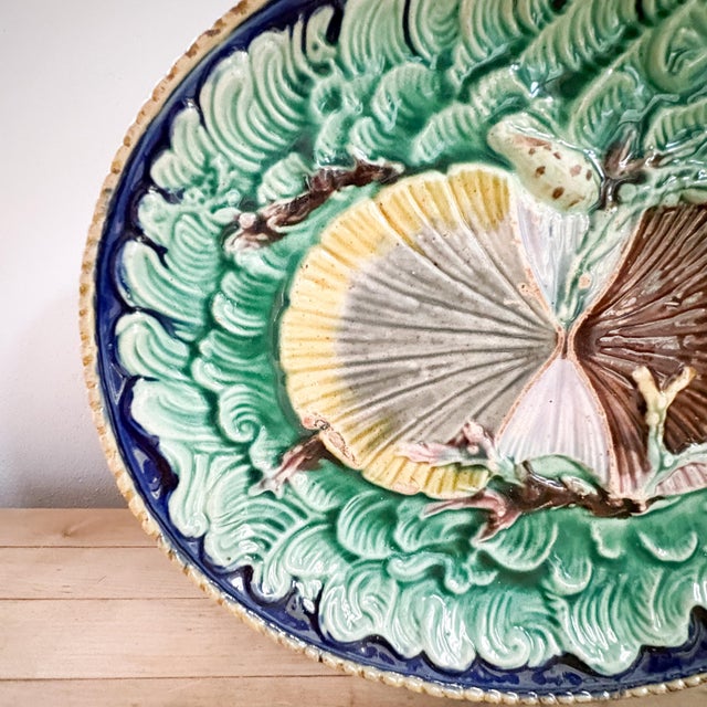 Mid 19th Century Antique Wedgwood "Waves and Shells" Majolica Oval Platter For Sale - Image 5 of 13