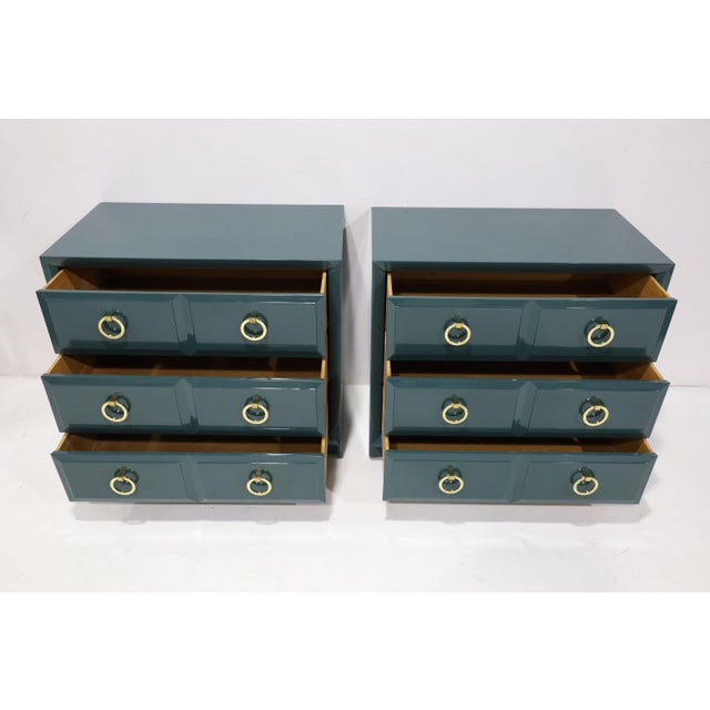 Pair of Robsjohn-Gibbings for Widdicomb Chests Newly Lacquered in Deep Green For Sale In Dallas - Image 6 of 11