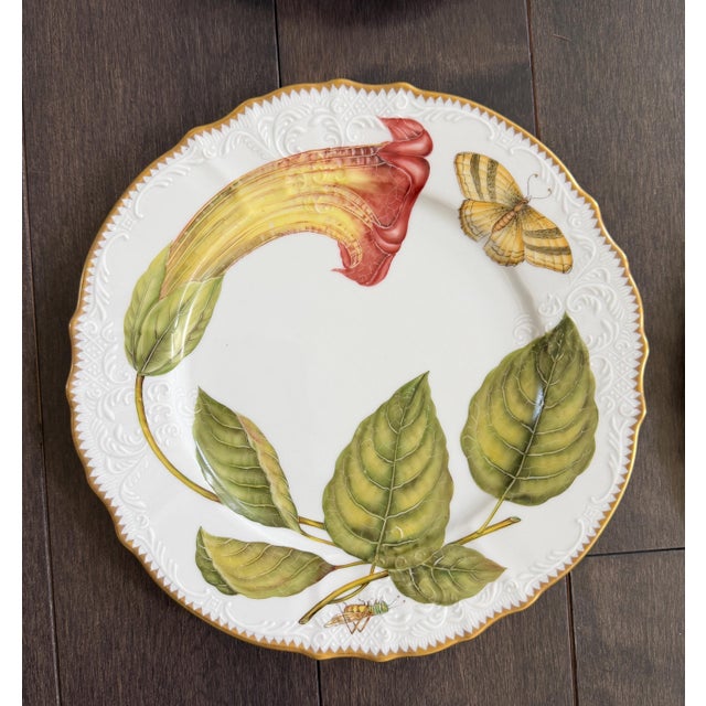 Late 20th Century Late 20th Century Set of 10 Anna Weatherley Dinner Plates From the "Mid Summer" & "Flowers of Yesterday " Pattern 10.25" For Sale - Image 5 of 14