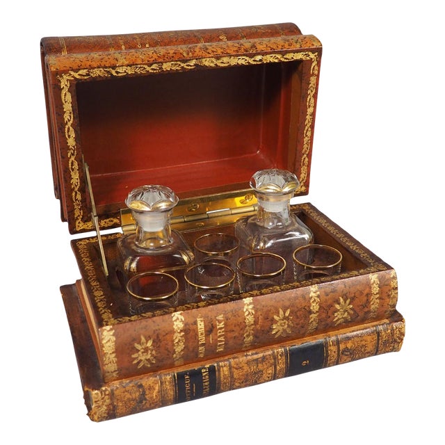 French Leather Faux Book Stack Cave a Liqueur, Circa 1900 - Set of 7 For Sale