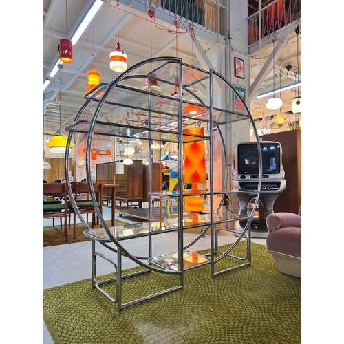 Round Room Divider in Chrome and Glass For Sale - Image 11 of 11