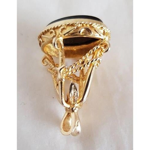 Black Vintage Gold and Black Onyx Novelty Seal Charm by Slade & Kempton, London, 1967 For Sale - Image 8 of 16