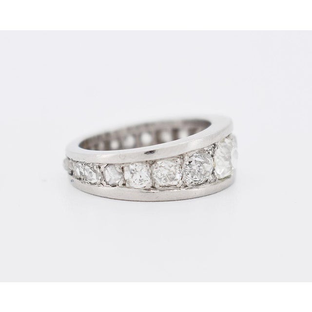 Art Deco Circa 1930 Art Deco Platinum Diamond Old Cut Band, 1.5 Carats, French For Sale - Image 3 of 4