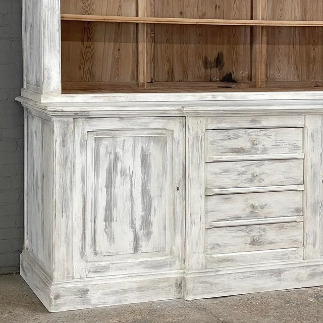 Grand 19th Century French Rustic Neoclassical Bookcase in Whitewashed Pine For Sale - Image 11 of 13