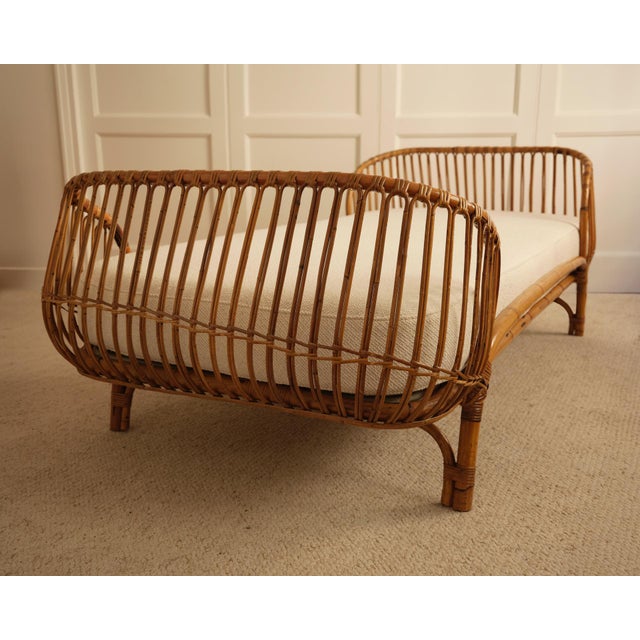 Cream Italian Daybed in Bamboo and Wicker, 1960s For Sale - Image 8 of 10