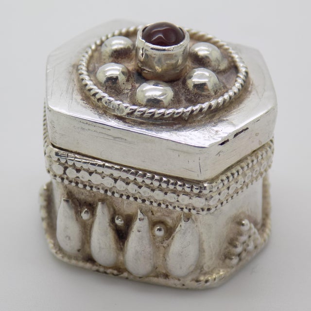 Vintage Italian Handmade Genuine Sterling Silver 925 & Red Stone Hexagon Pill Snuff Trinket Box For Sale - Image 4 of 10