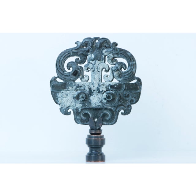 Chinese Archaic Style Lamp Finial in Black & White For Sale - Image 4 of 4