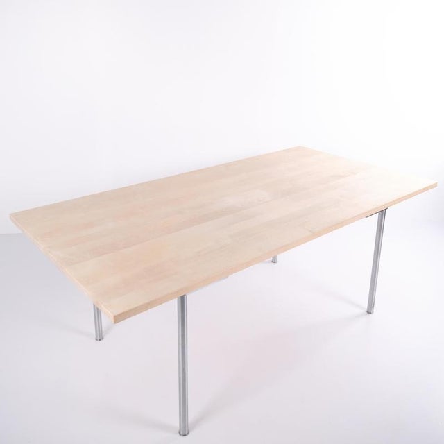 Model CH318 in Beech Dining Table with Extension Leaves by Hans J. Wegner for Tranekær Furniture, 2002 For Sale - Image 10 of 18