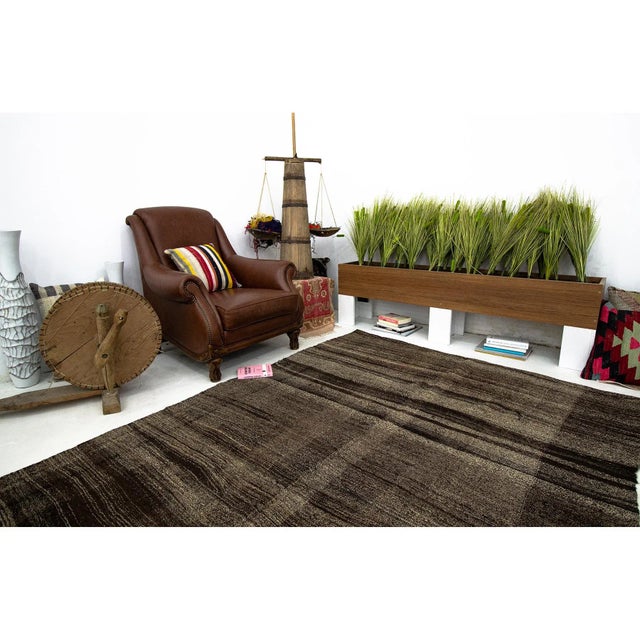 Vintage Turkish Tan Kilim Rug-5'10x10'4" For Sale In Los Angeles - Image 6 of 7