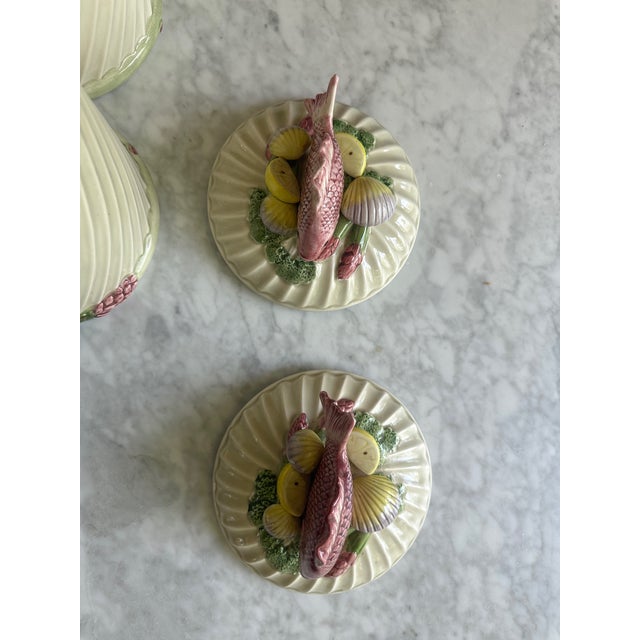 1980s Fitz & Floyd Majolica Ironstone Canister Set -- Fish, Clams and Asparagus- Set of 2 For Sale In New York - Image 6 of 10