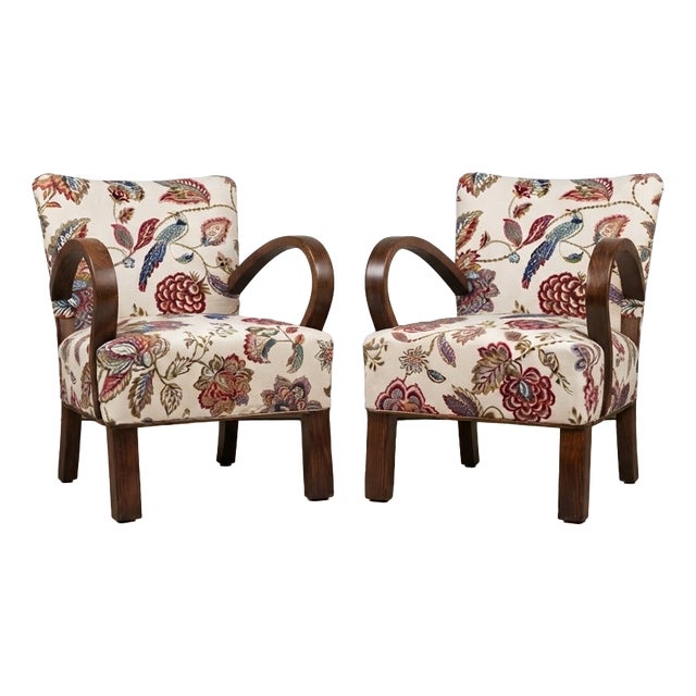 Vintage Hungarian Art Deco Lounge Chairs in Botanical Bird and Floral Pattern Fabric with Wooden Frames, 1930s, Set of 2 For Sale