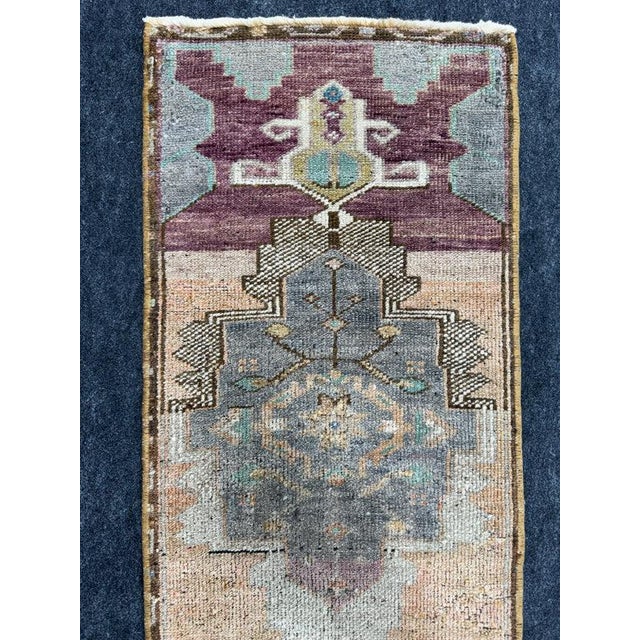 Turkish Yastik Rug 1'5" x 3'3" For Sale - Image 4 of 5