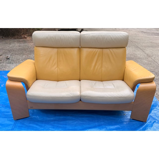 Mid-Century Modern Ekornes Stressless Mid Century Modern Leather Reclining Sofa and Loveseat For Sale - Image 3 of 14